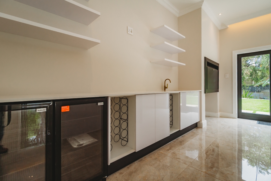 4 Bedroom Property for Sale in Fernridge Western Cape